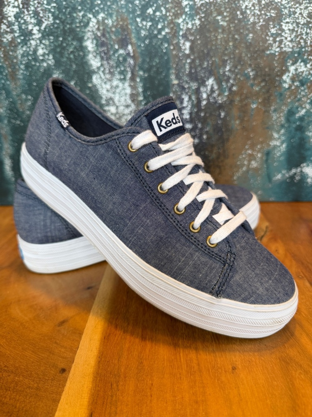 Keds Clean Girl Blue Denim Sneakers Minimalist Lace Up (GUC)
